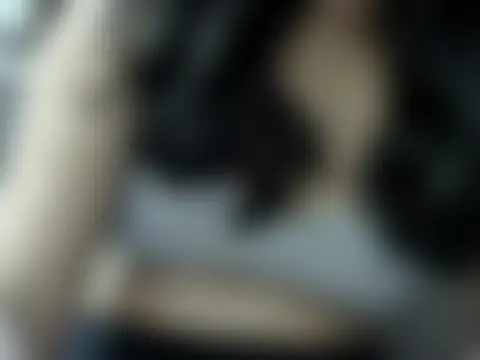 JANVI_06 Adlı Modelin Web Kamerası Şovu