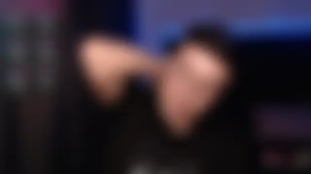 andrewmhilton_'s Live Webcam Chat