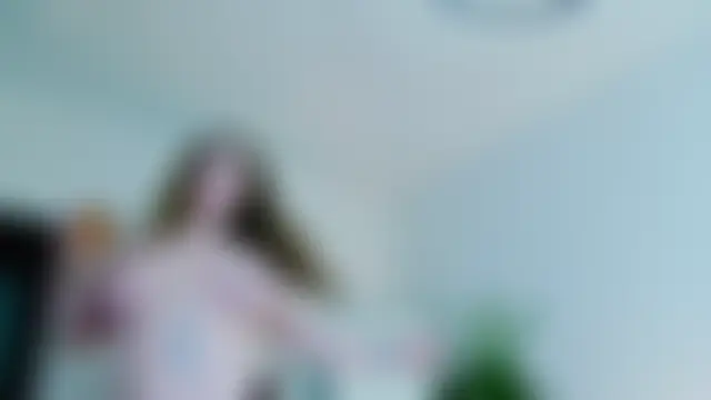 Miss_Magic_Eyes_ Show in webcam