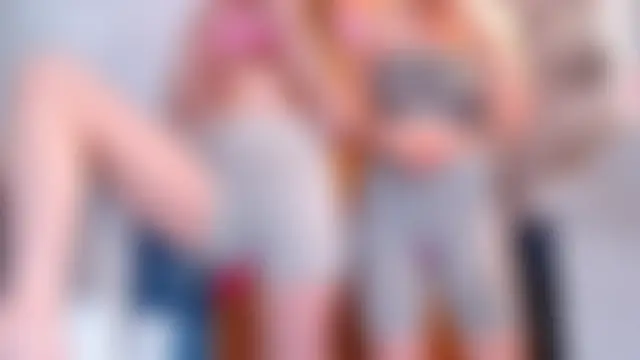 llovers4u2's Webcam Show