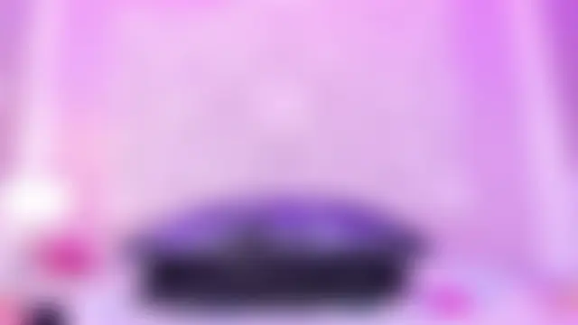 ElaineLaurent's Live Webcam Chat