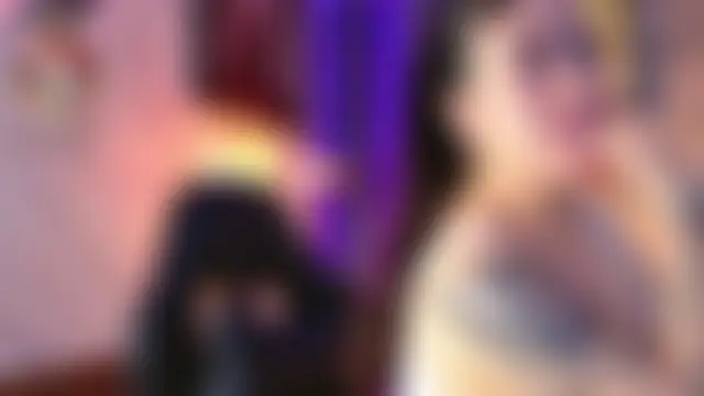 sarawolff's Live Webcam Chat