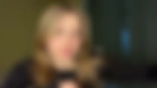 Онлайн чат EarthaStinett