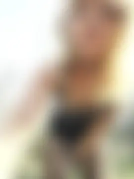 Yourblonde_69's Webcam Show