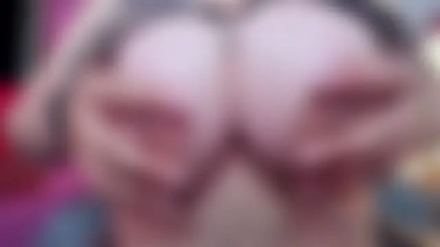 ScarletBigTitties Adlı Modelin Canlı XXX Sohbeti