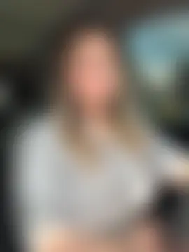 Alirawrz élő chatszobája