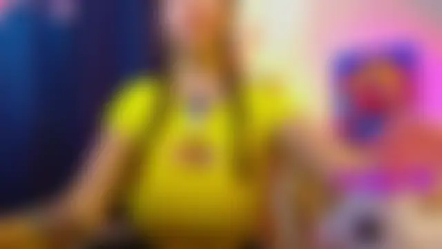 Ann_mikela élő chatszobája