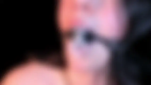 XXX chat uživo modela Scarlett__Fox__