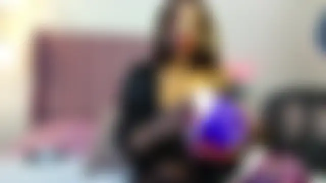 Sembang XXX Secara Langsung LiaTrainor