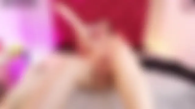 EmmaJhomson élő chatszobája