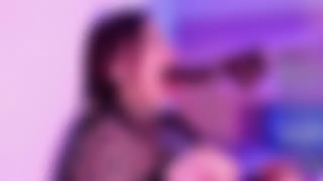 Amara_melodi élő chatszobája