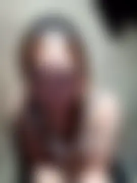 yula-bi élő chatszobája