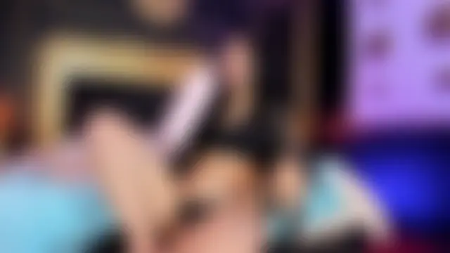 MeganStorms' Live Chat Room