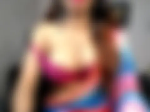 Model_Shalini Adlı Modelin Canlı Sohbet Odası