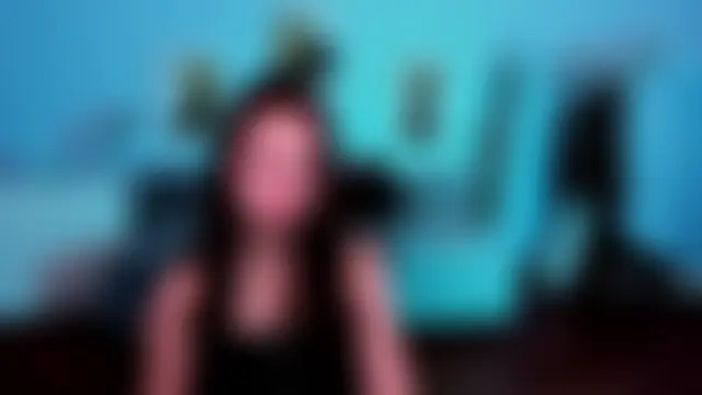 BetsyKiss Adlı Modelin Canlı Sohbet Odası