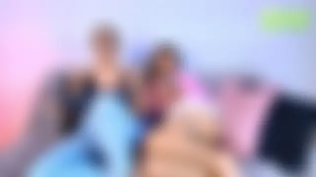 Jules_n_Gia: δωμάτιο απευθείας συνομιλίας