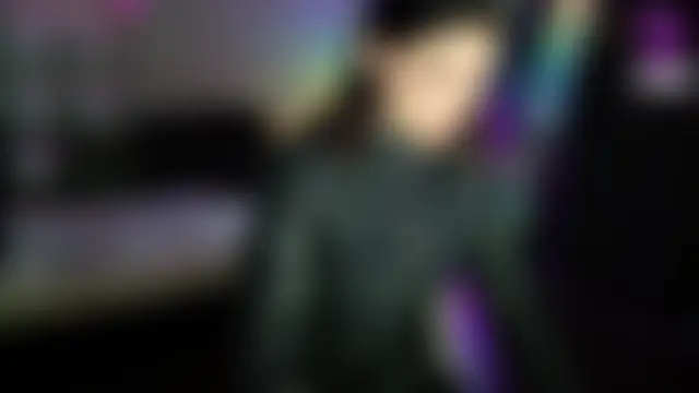 Eva_Sterling_: δωμάτιο απευθείας συνομιλίας