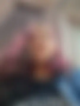 _Laary_Lilyのライブチャットルーム