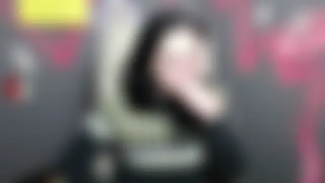 LauraFinn Webcam show