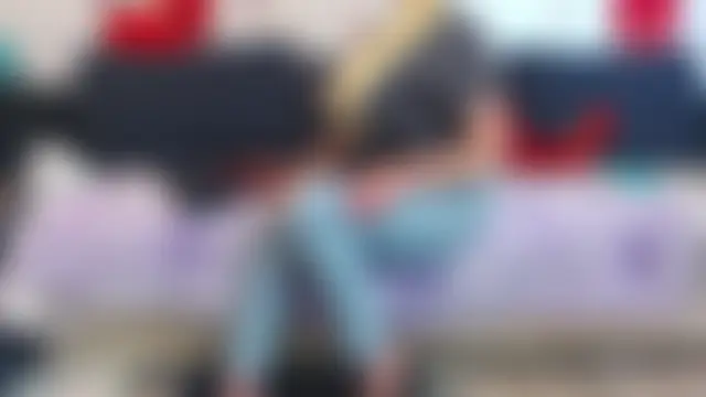 Playful_Goldie_WOW__ Live Chatraum