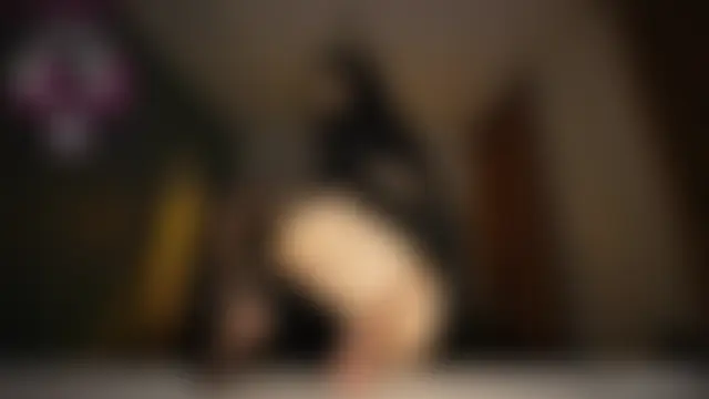 baeasian Adlı Modelin Canlı Sohbet Odası