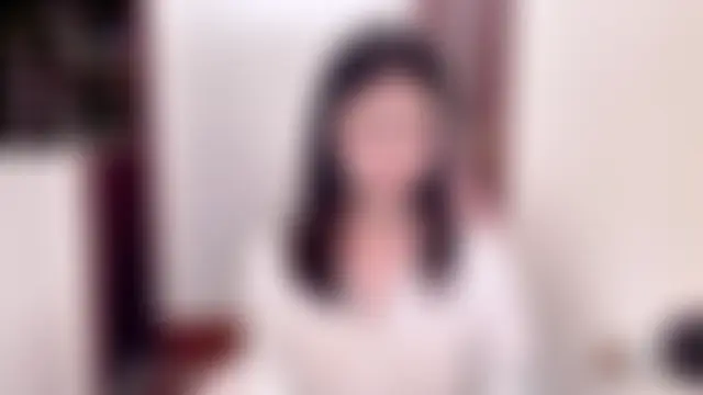 bee-1988: διαδικτυακό σόου στην κάμερα