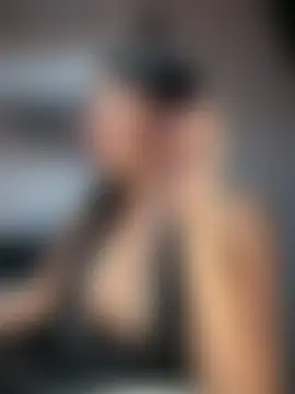 Sofia_Collins- live-chat rom