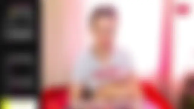 LilllyMoon's Live Chat Room