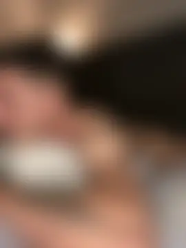 Show modela Adam_Grey na web-kameri