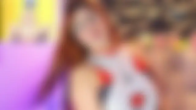 megan_whitee__'s Live Chat Room