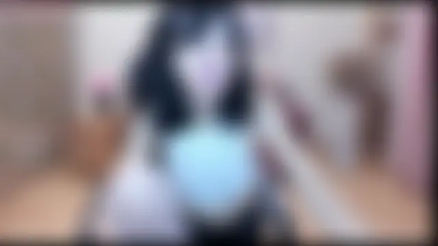 Dana_Haliti Adlı Modelin Canlı Sohbet Odası