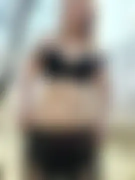 Yourblonde_69 Adlı Modelin Canlı Sohbet Odası