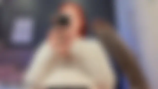 omgsexxxypixie Adlı Modelin Canlı Sohbet Odası