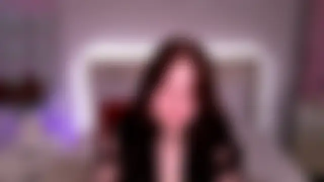 Chat soba uživo modela Elisabeth_Binder