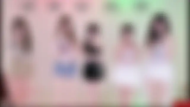 Phòng Chat Trực Tiếp TNT-Sister