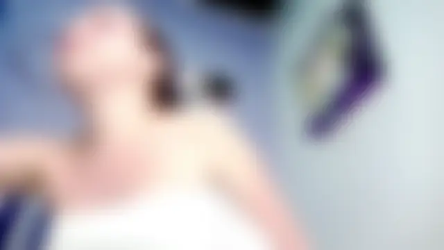 PetiteIvoryQueen19: онлайн-чат