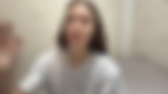 Chat soba uživo modela NamiLoon