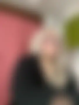 x_elena_x élő chatszobája