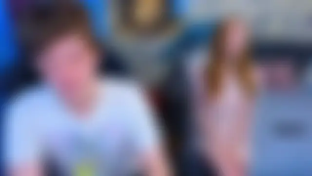 lakmsrrrmrrr – Naživo chatovacia miestnosť