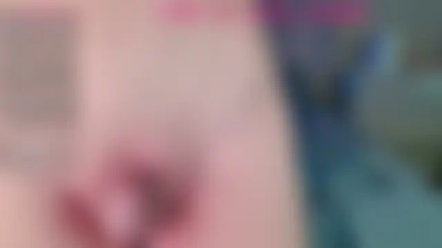 Evelyn_rabbit Show in webcam