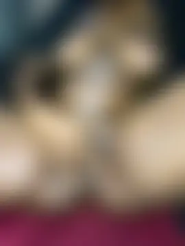 Chat soba uživo modela Keely