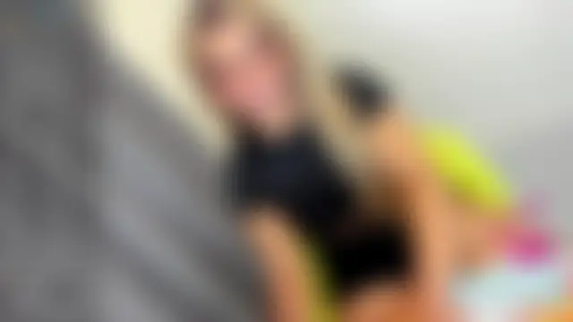 Show modela Saphira_Luxx na web-kameri