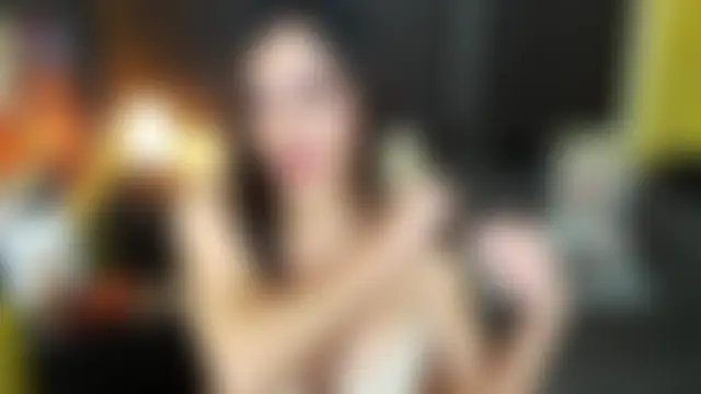 Show modela xUrGoddess_BigcockAndrea na web-kameri