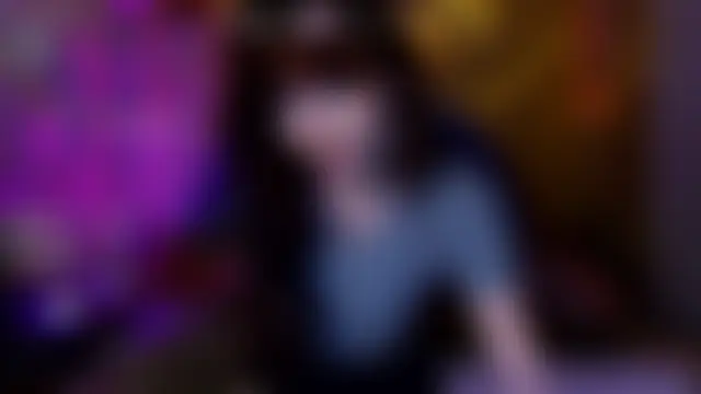 ArianaLightn Live chat-huone