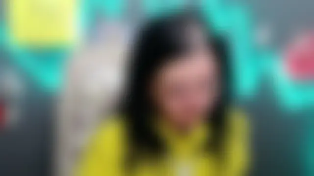 LauraFinn লাইভ চ্যাট রুম