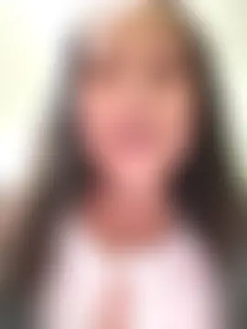 MaskedLatinaX élő chatszobája