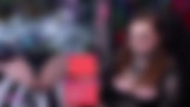 evamila Adlı Modelin Canlı Sohbet Odası