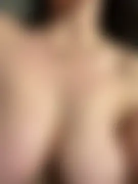 Živá chatovací místnost JolieBee