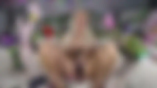 غرفة دردشة YourBlondeDoll المباشرة