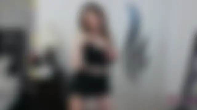 Pokój czatu na żywo – pretty_little_thing